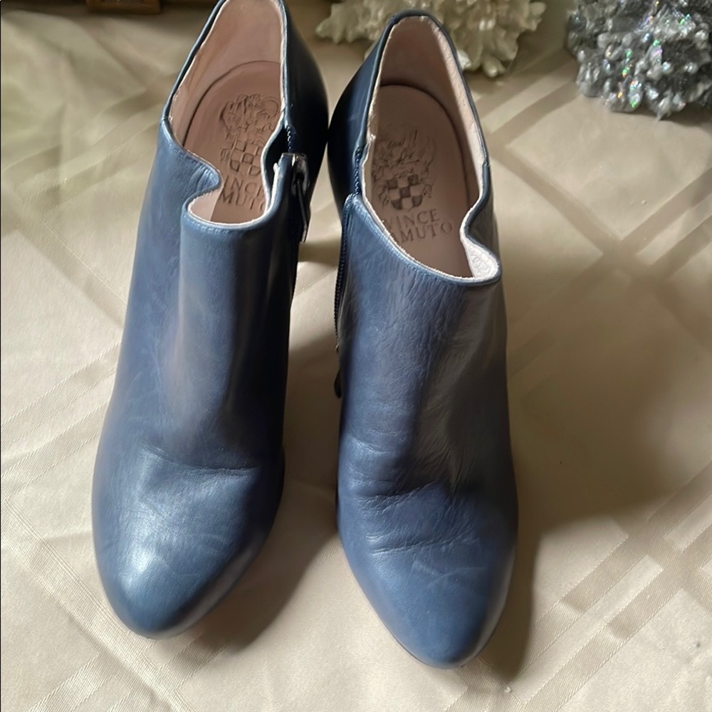 Vince Camuto Blue Ankle Booties with Sleek Design